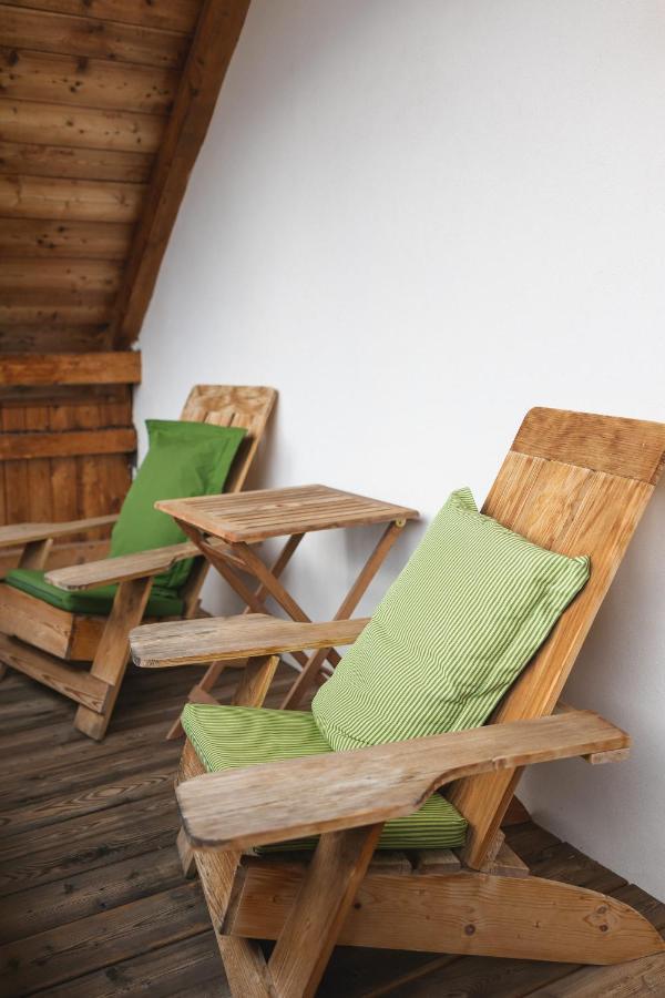 Guesthouse Novak Dvor Exterior foto